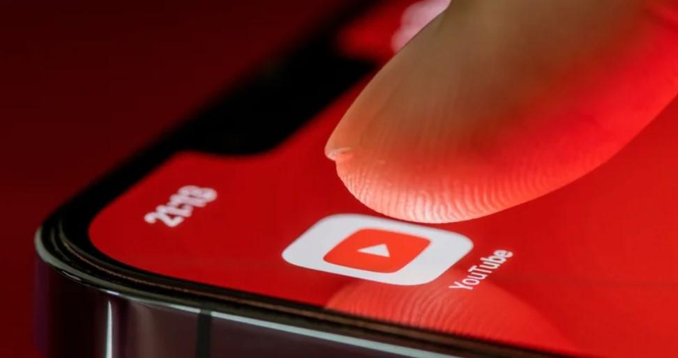 How to Play YouTube in Background Without Premium on iPhone Hollyland